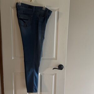 Seven7 Women's Straight Leg Jeans - Dark Blue